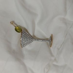 Beautiful Brooch pin